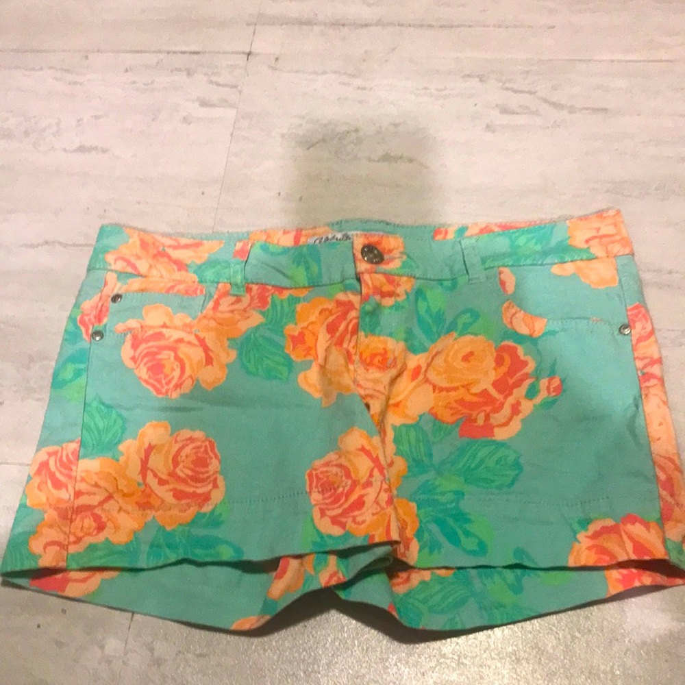 Summer/spring flower shorts